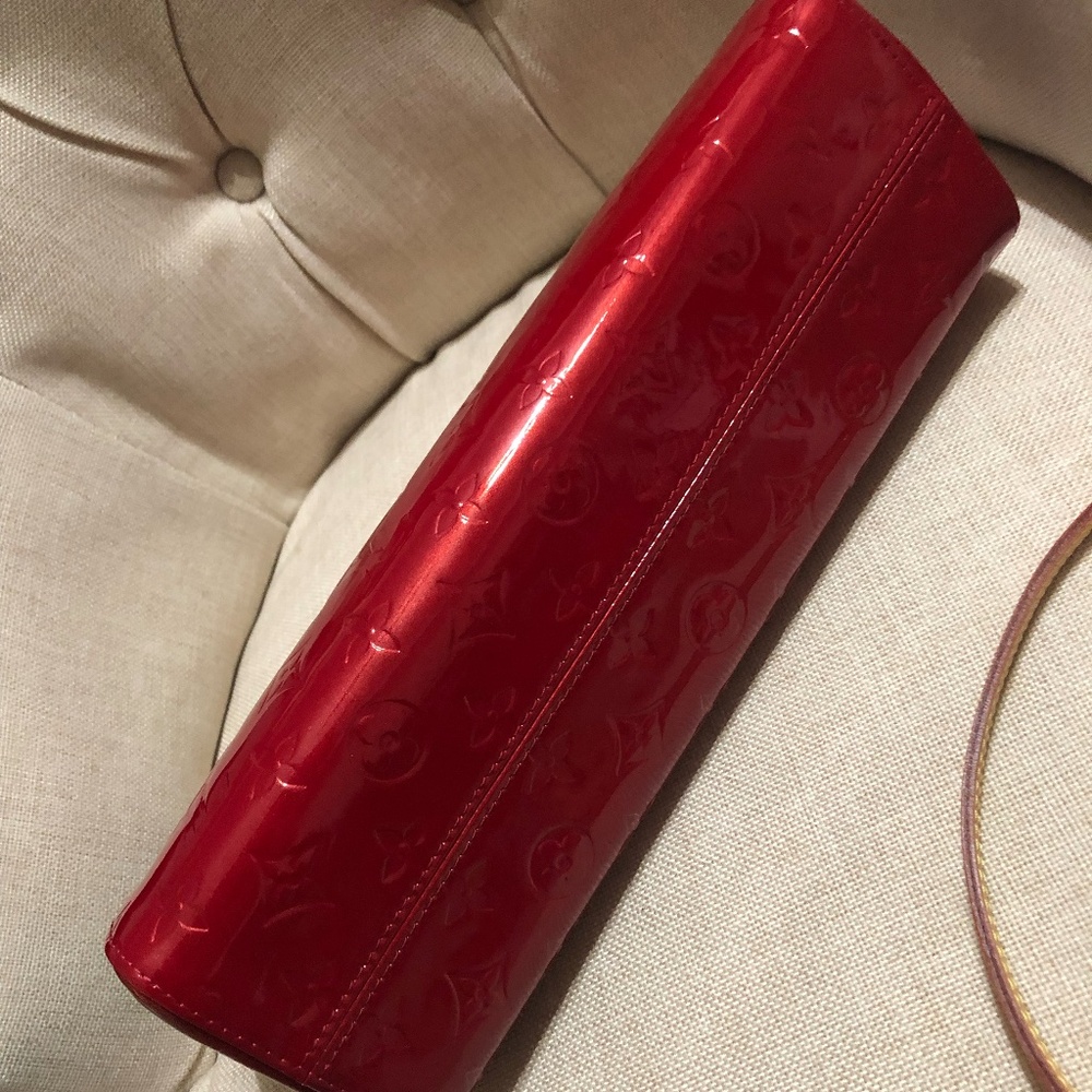 Louis Vuitton Vernis Pomme d'Amour Roxbury Drive Handbag East West bag - Picture 8 of 10